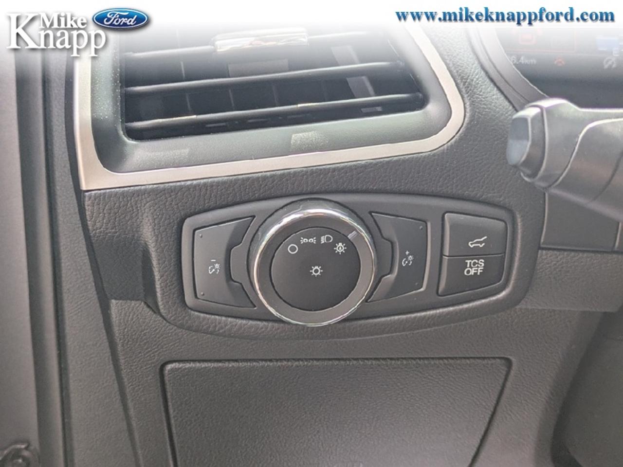 2023 Ford Edge SEL Photo