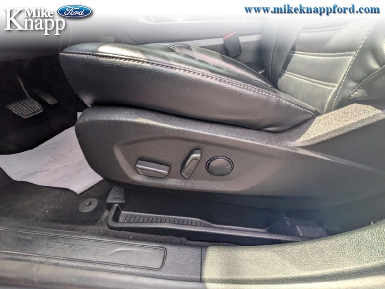 2023 Ford Edge SEL Photo