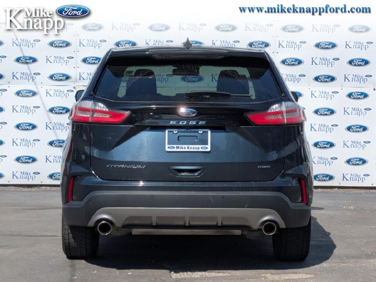 2023 Ford Edge Titanium Photo