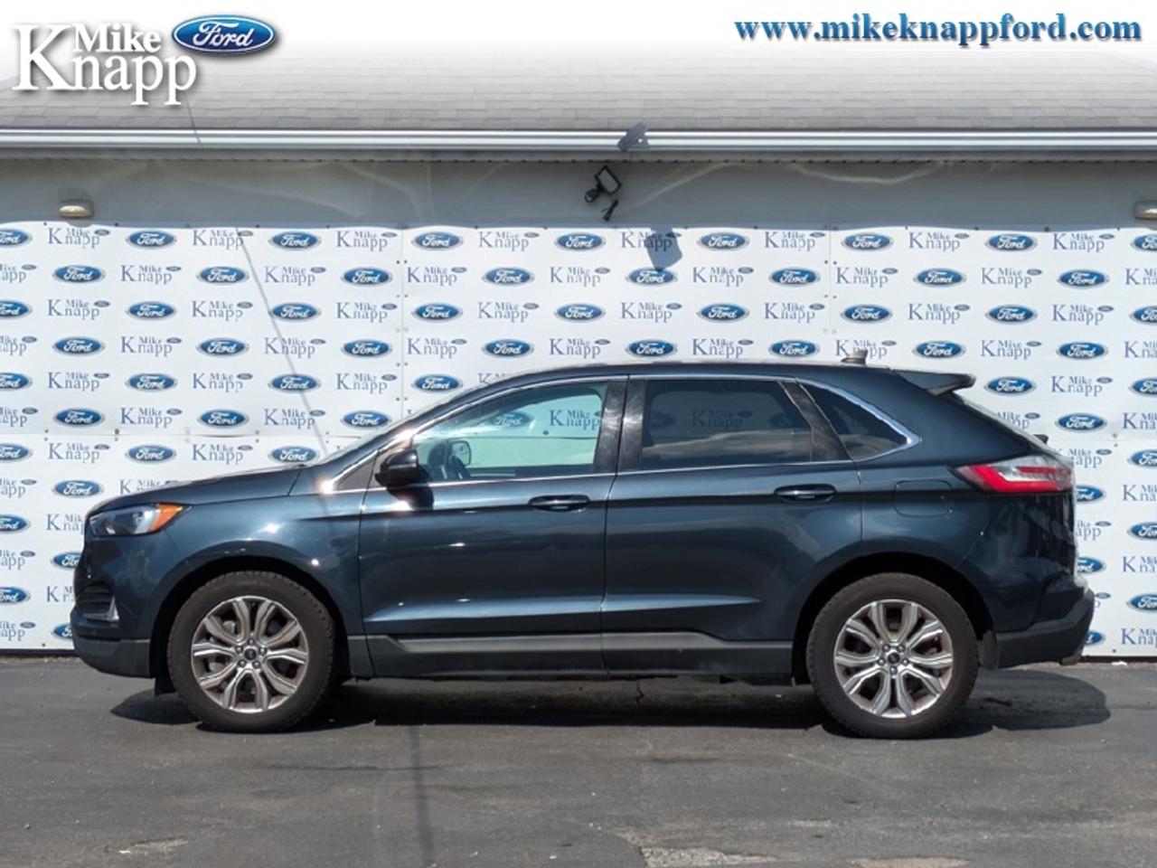 2023 Ford Edge Titanium Photo
