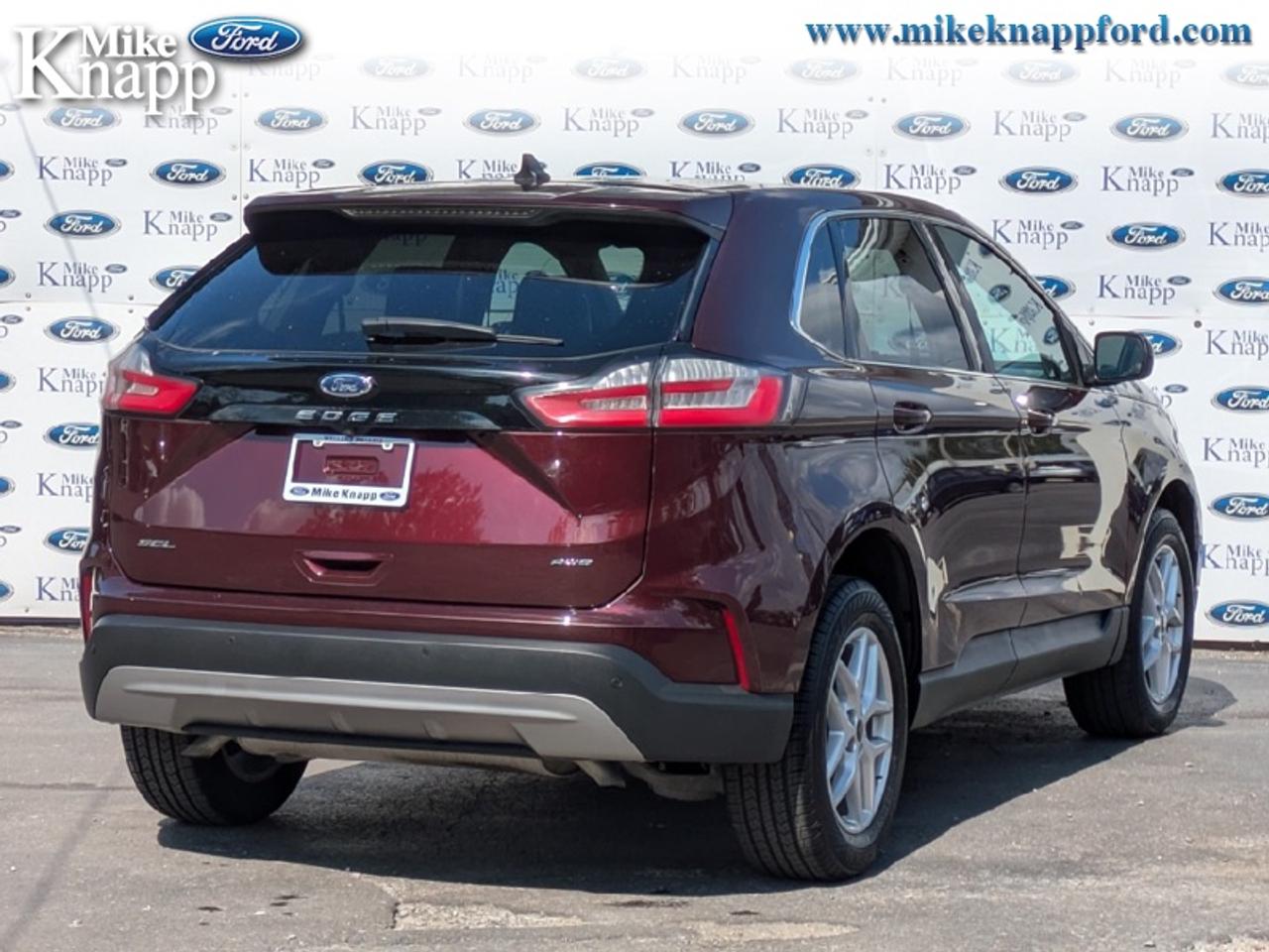2023 Ford Edge SEL Photo