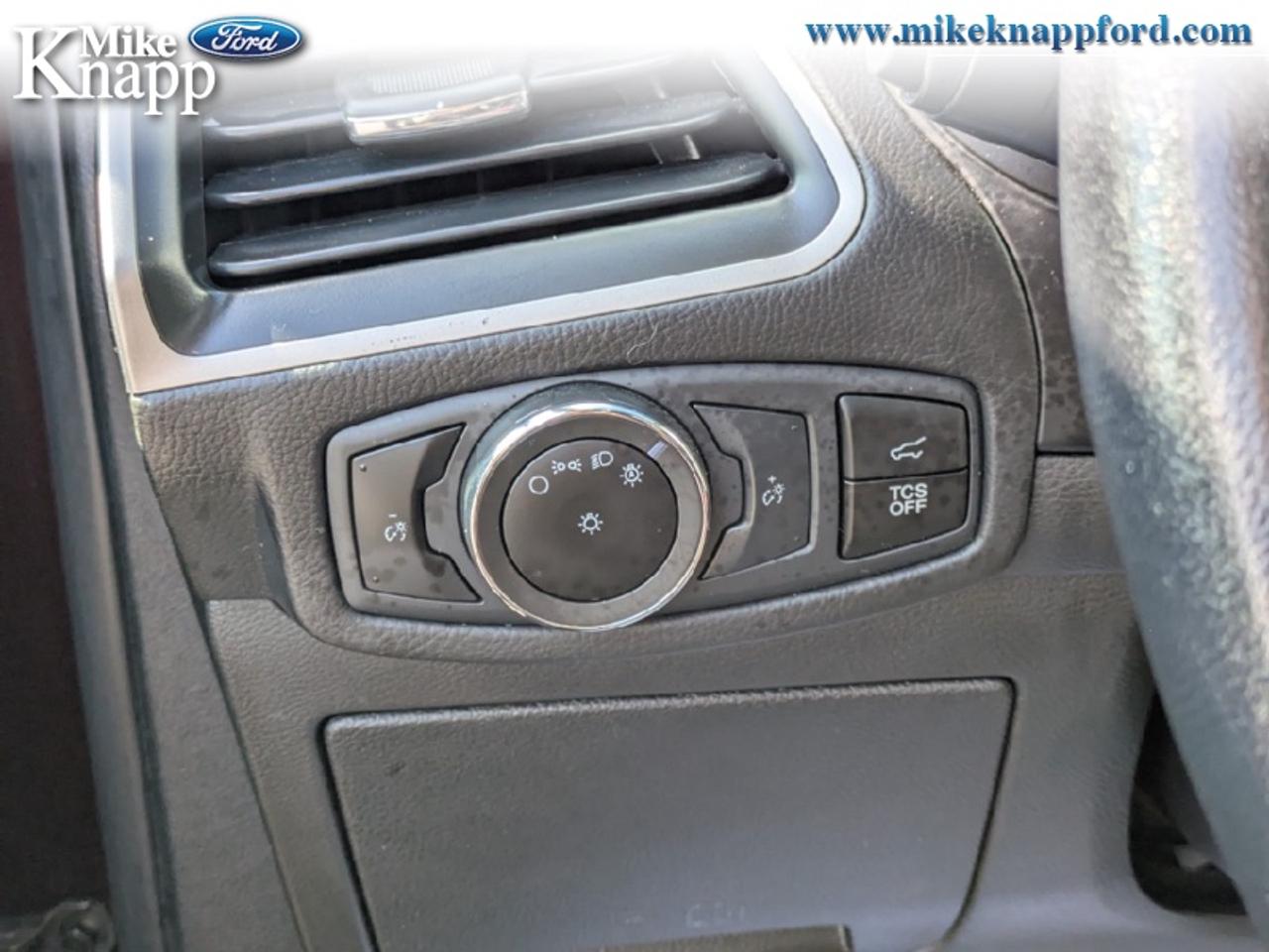 2023 Ford Edge SEL Photo
