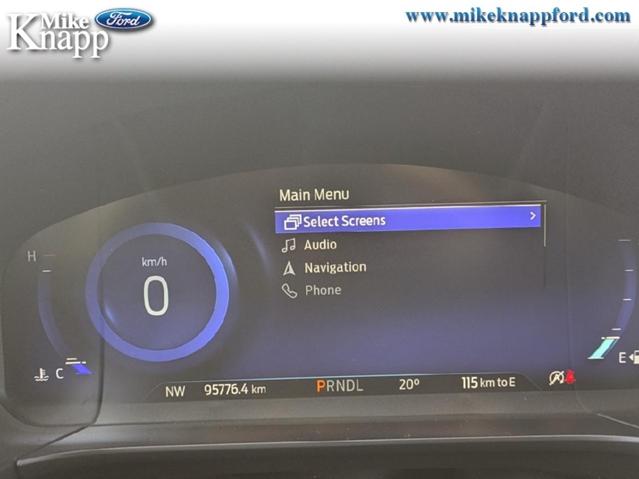 2022 Ford Escape Titanium Photo