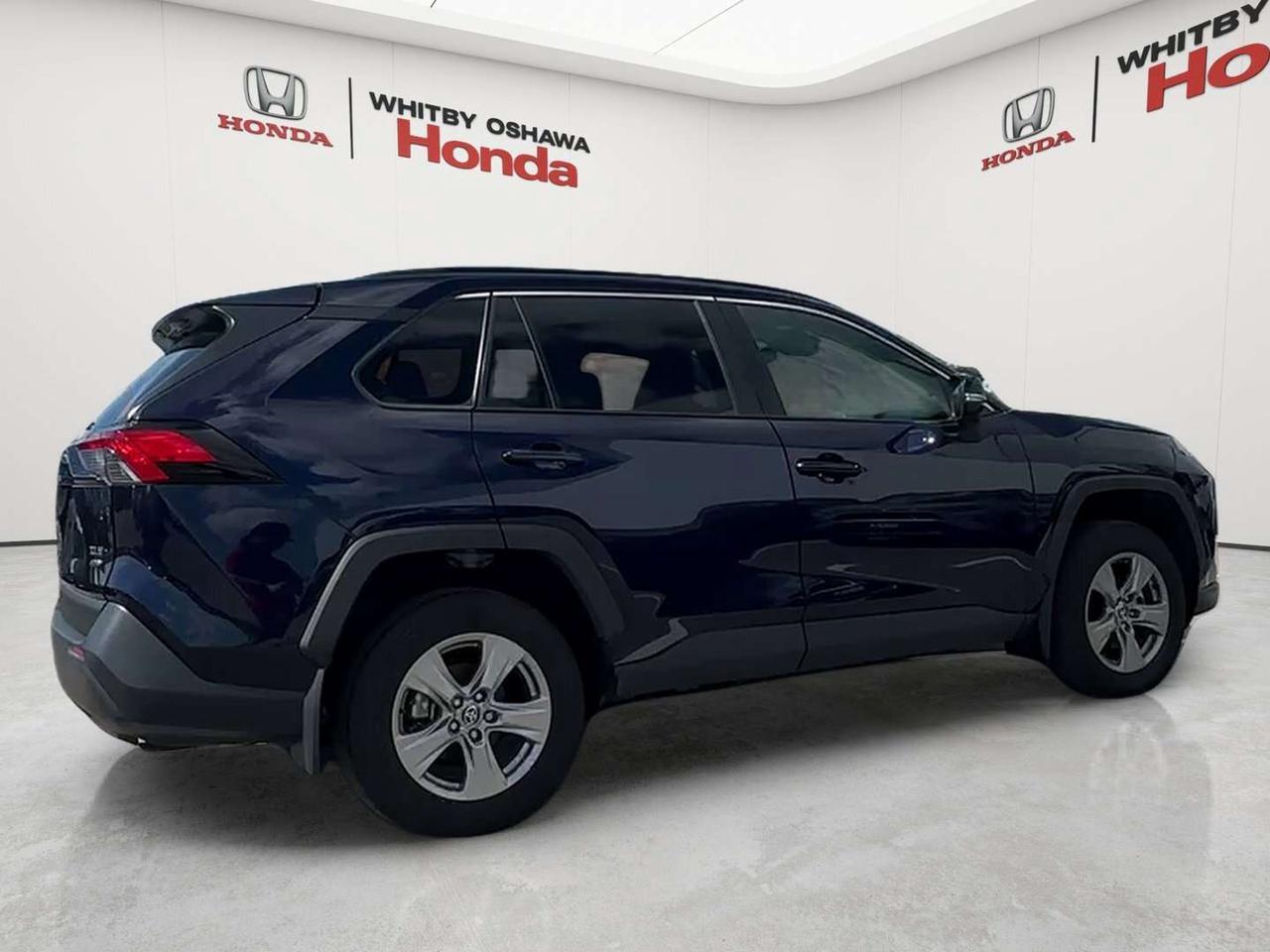 2025 Toyota RAV4 XLE Photo