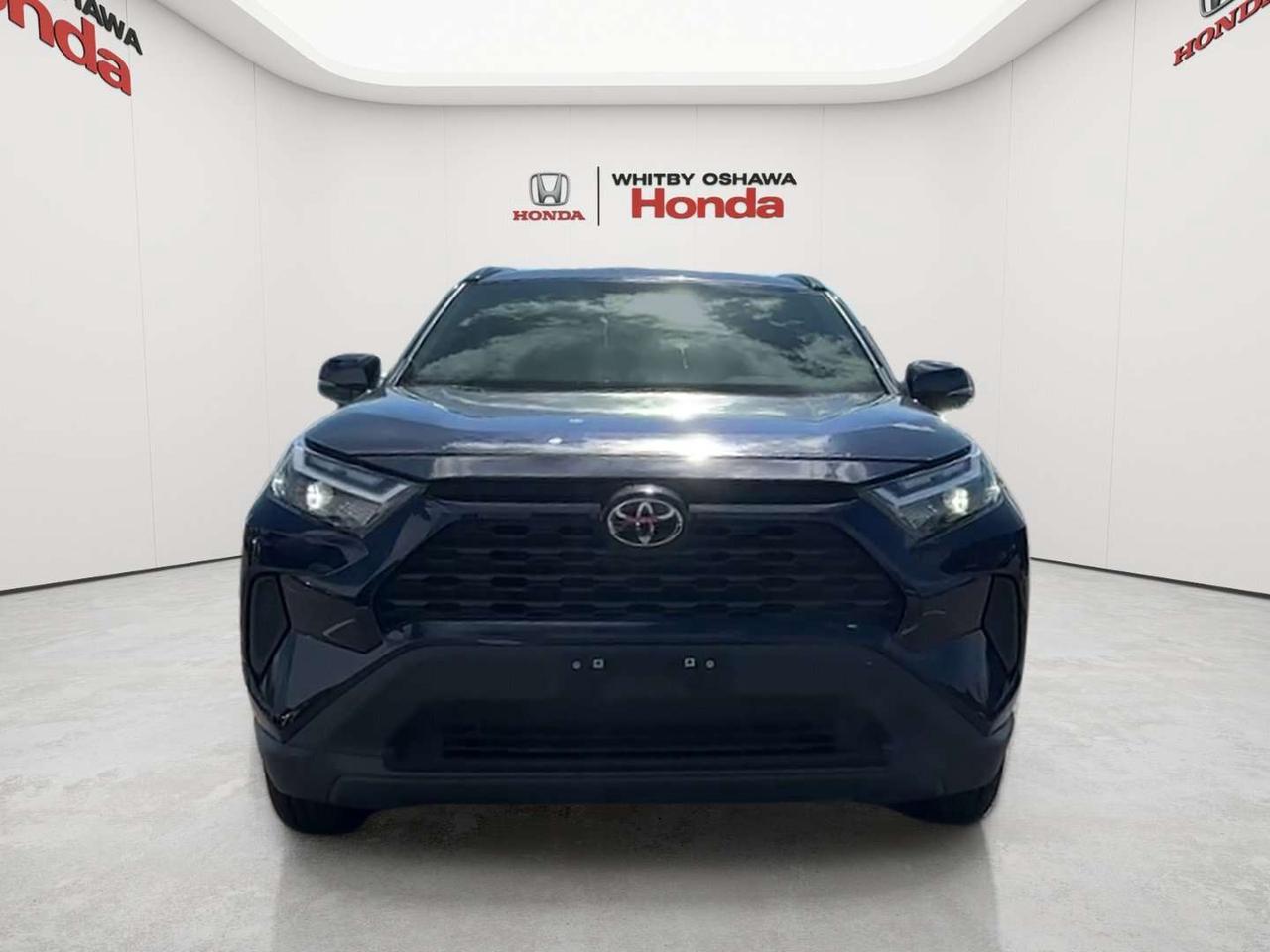 2025 Toyota RAV4 XLE Photo