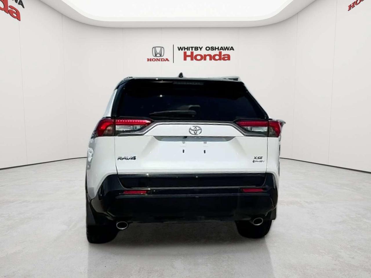 2025 Toyota RAV4 XSE Photo