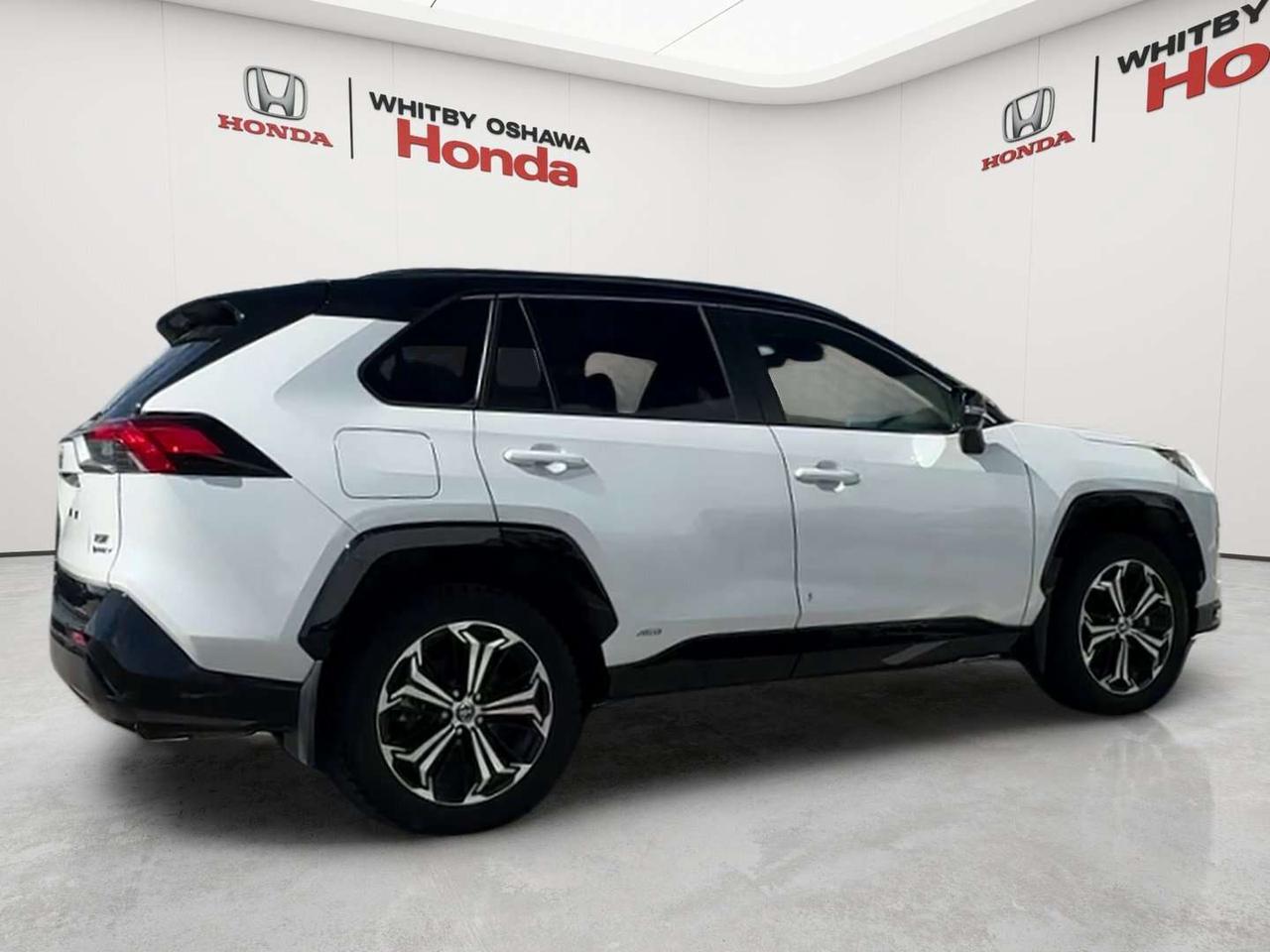 2025 Toyota RAV4 XSE Photo