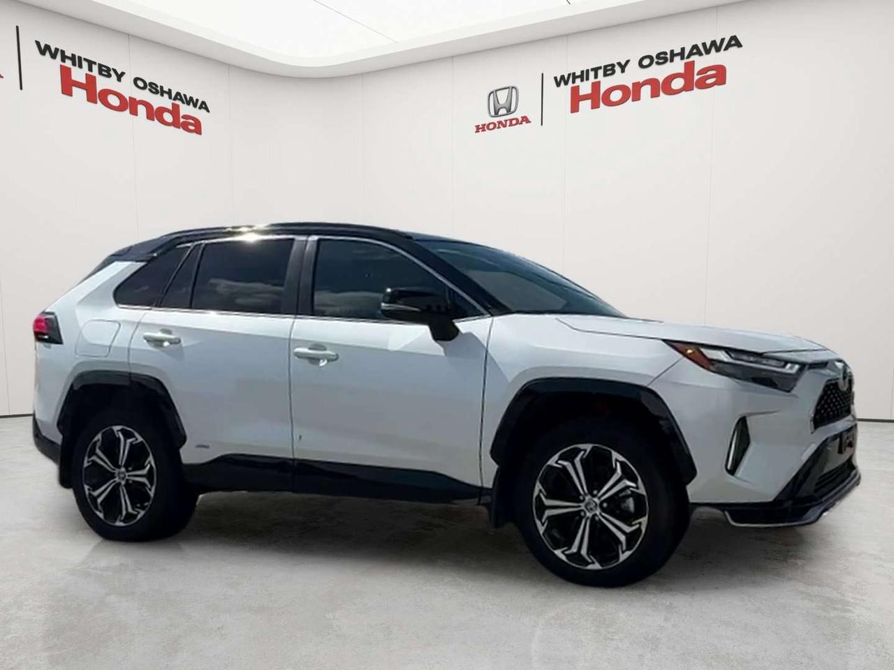 2025 Toyota RAV4 XSE Photo