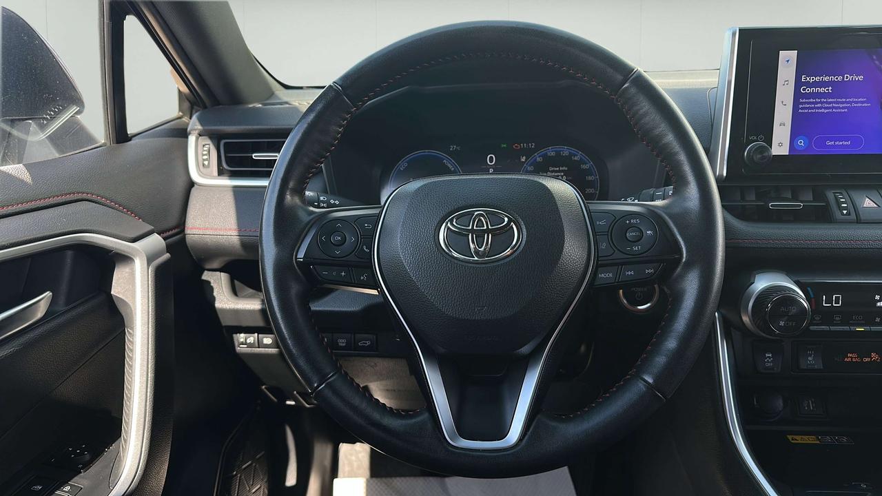 2025 Toyota RAV4 XSE Photo