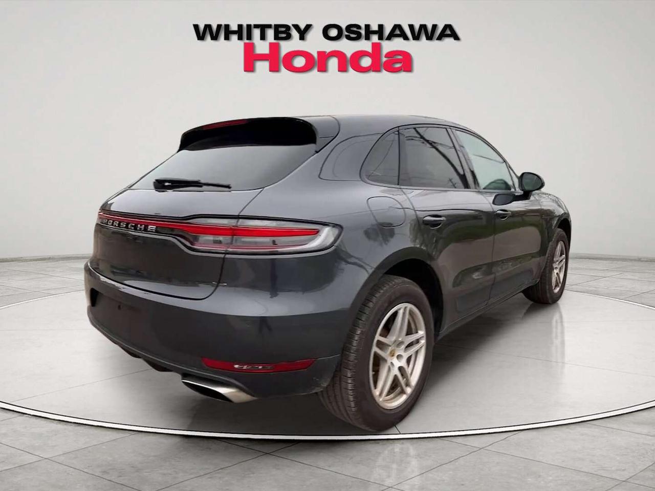 2021 Porsche Macan Base Photo