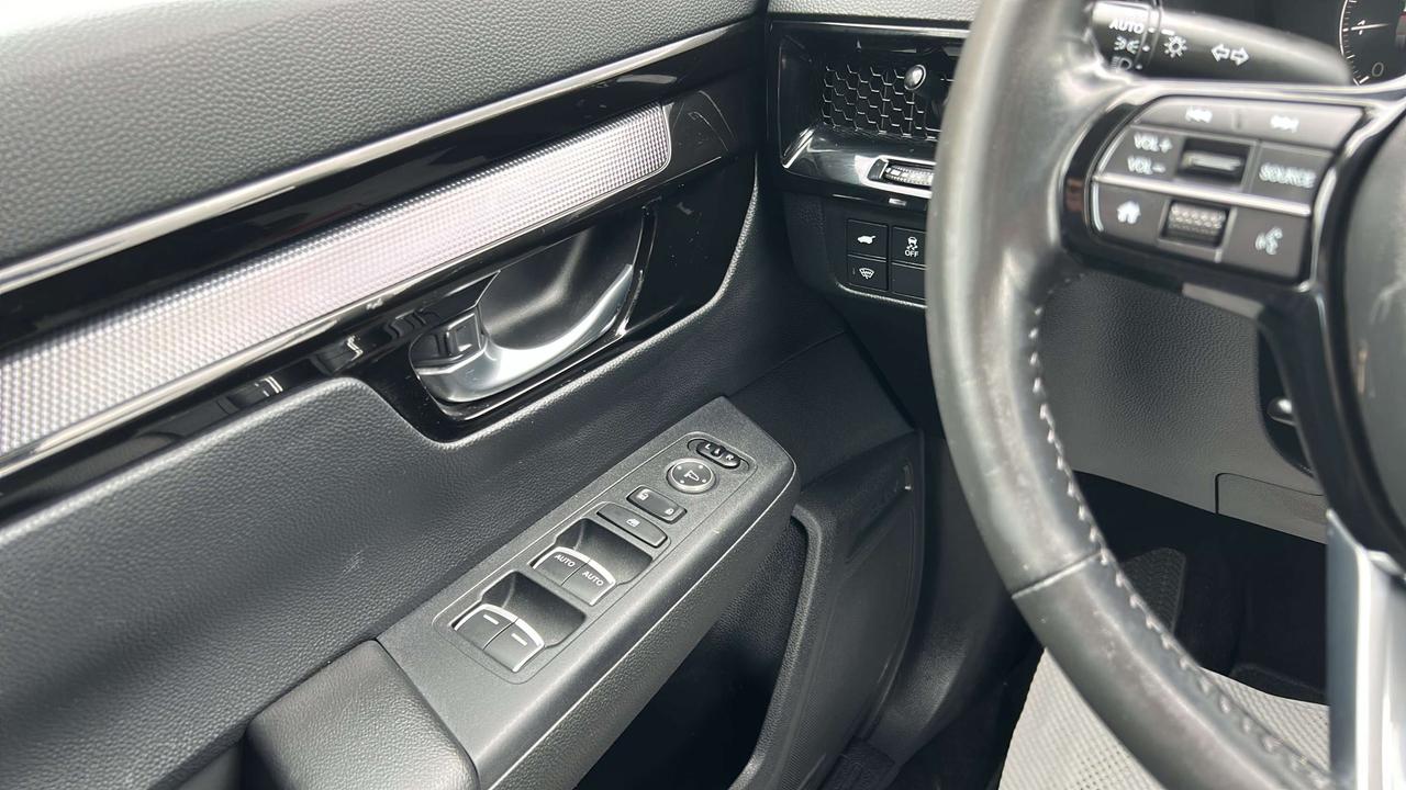 2025 Honda CR-V Sport Photo