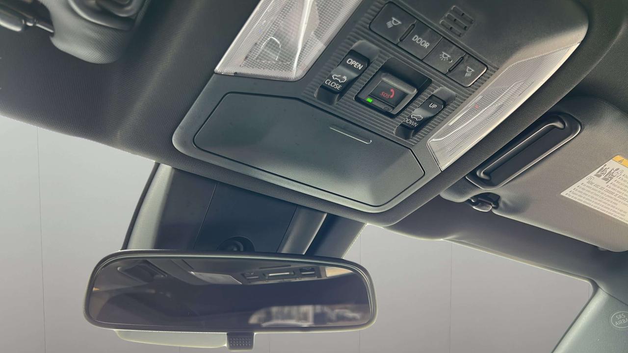 2025 Toyota RAV4 se Photo