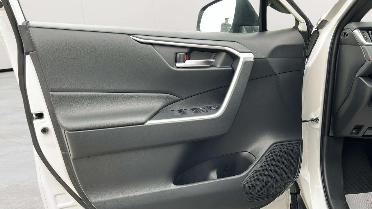 2025 Toyota RAV4 se Photo