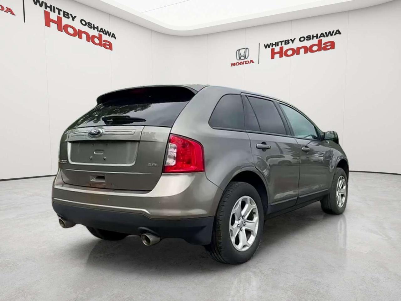 2013 Ford Edge SEL Photo