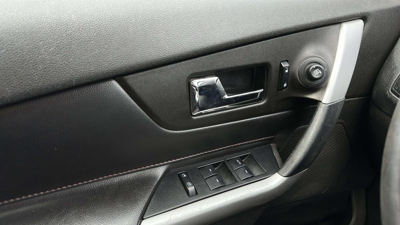 2013 Ford Edge SEL Photo