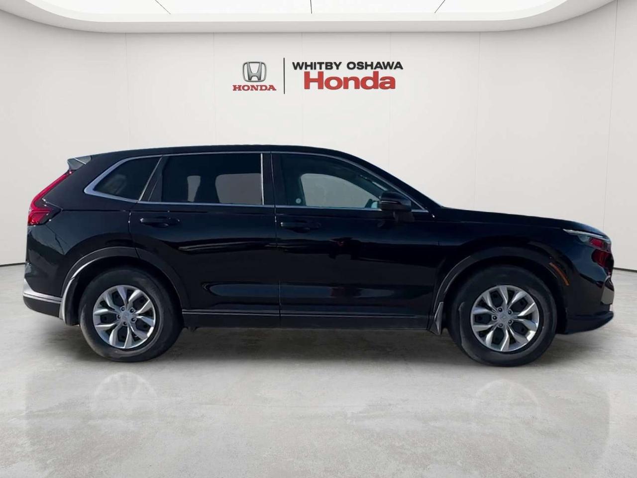 2025 Honda CR-V LX Photo