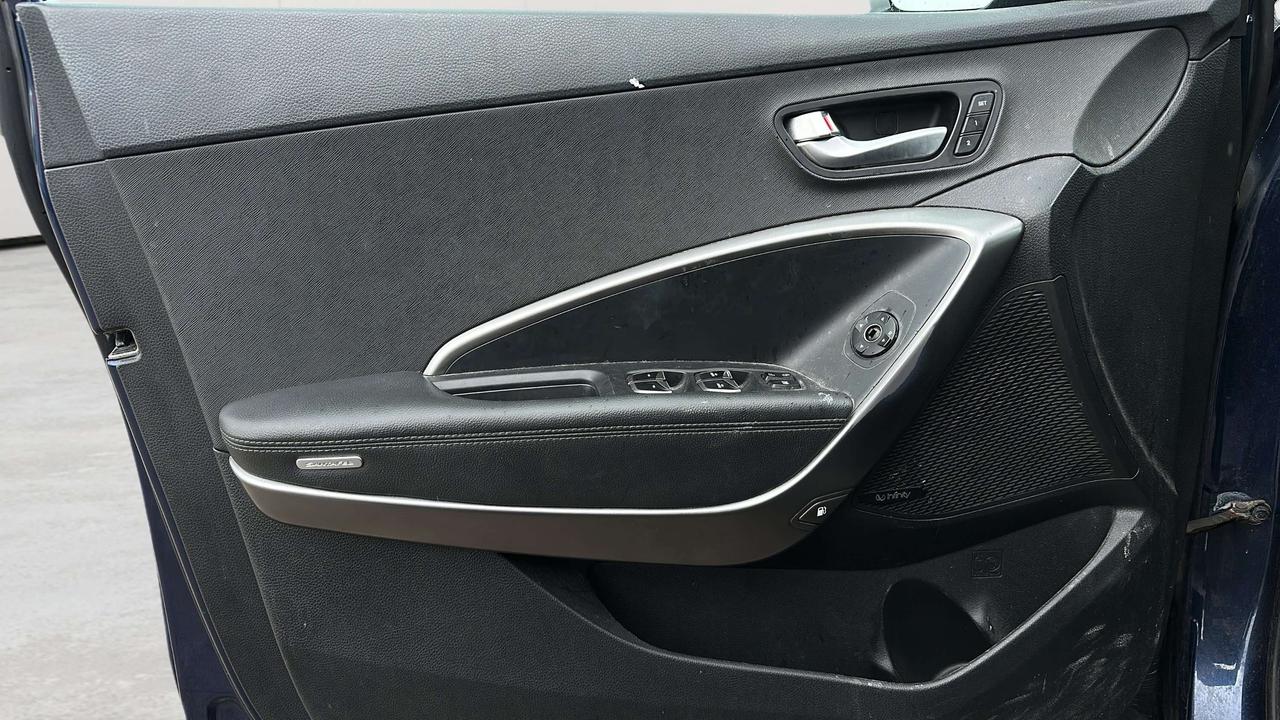 2018 Hyundai Santa Fe 2.4 Luxury Photo