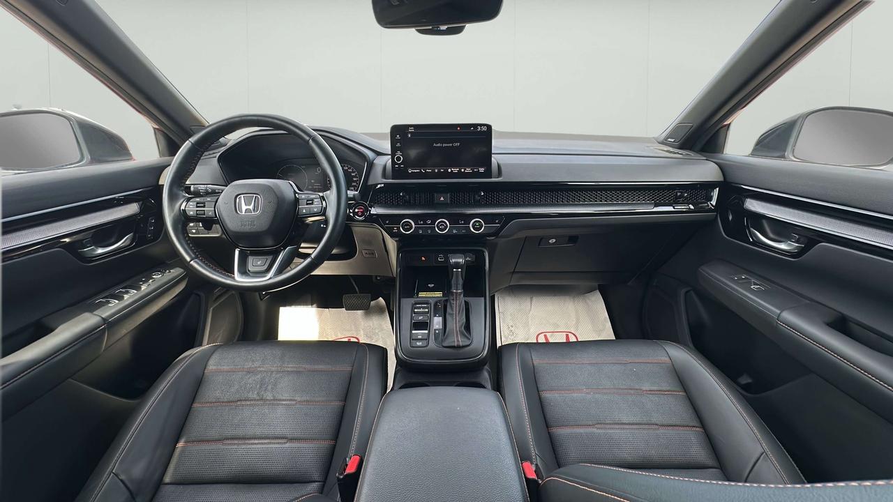 2023 Honda CR-V Touring Photo