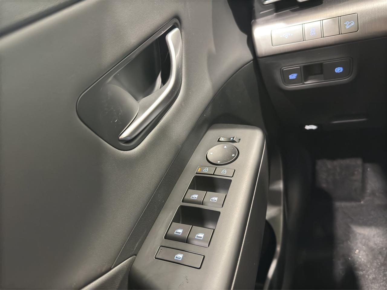 2027 Hyundai KONA Preferred Photo