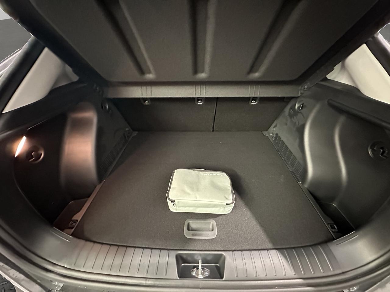2027 Hyundai KONA Preferred Photo