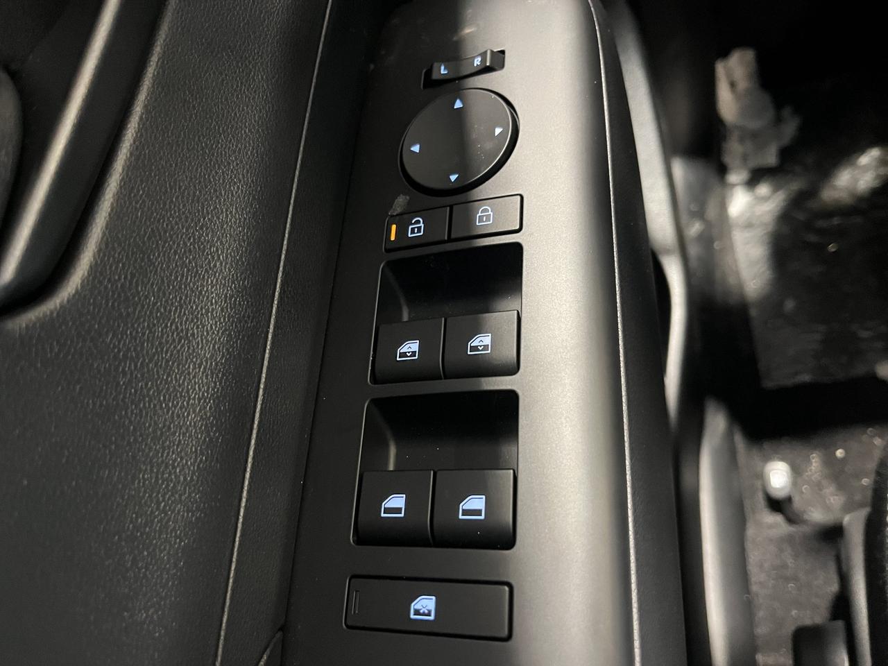 2027 Hyundai KONA Preferred Photo