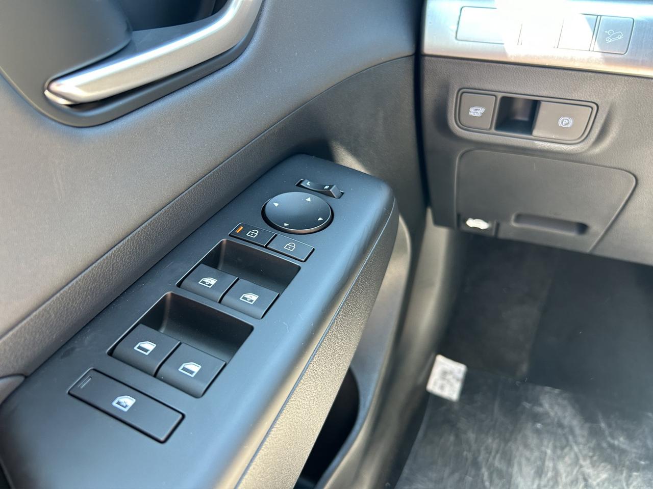 2027 Hyundai KONA Preferred Photo