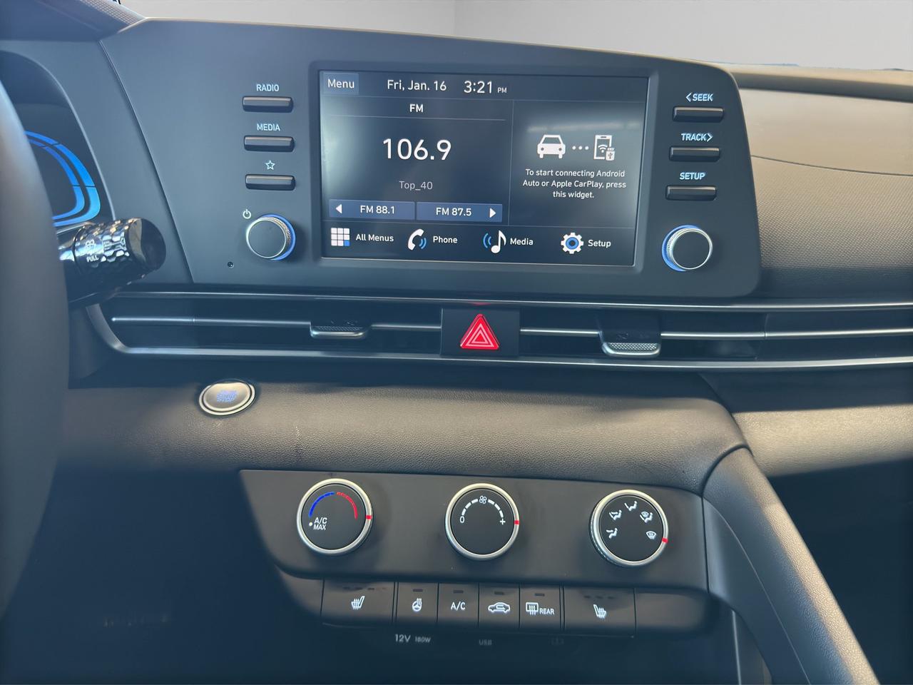 2026 Hyundai Elantra Preferred Photo