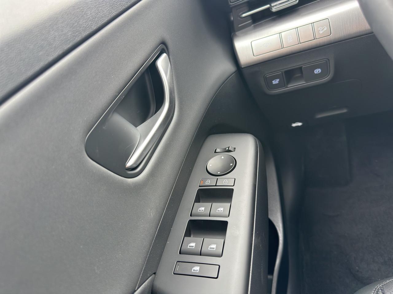 2027 Hyundai KONA Preferred Photo