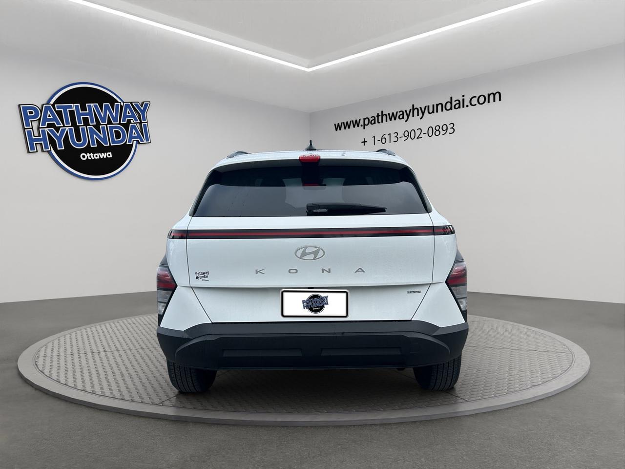 2025 Hyundai KONA Preferred | All-Wheel Drive | Adaptive Cruise Control | Heated Seats & Wheel | Cross-Traffic Alert | Photo