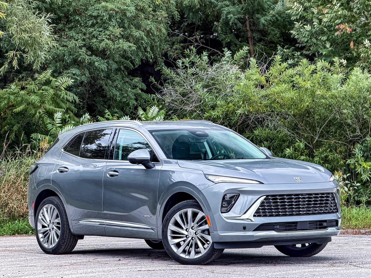 2026 Buick Envision Avenir Photo1