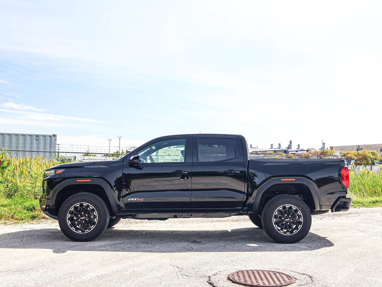 2026 GMC Canyon AT4 Photo
