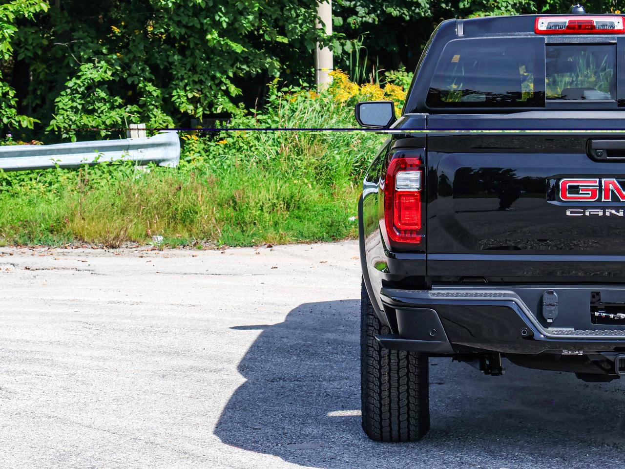 2026 GMC Canyon AT4 Photo