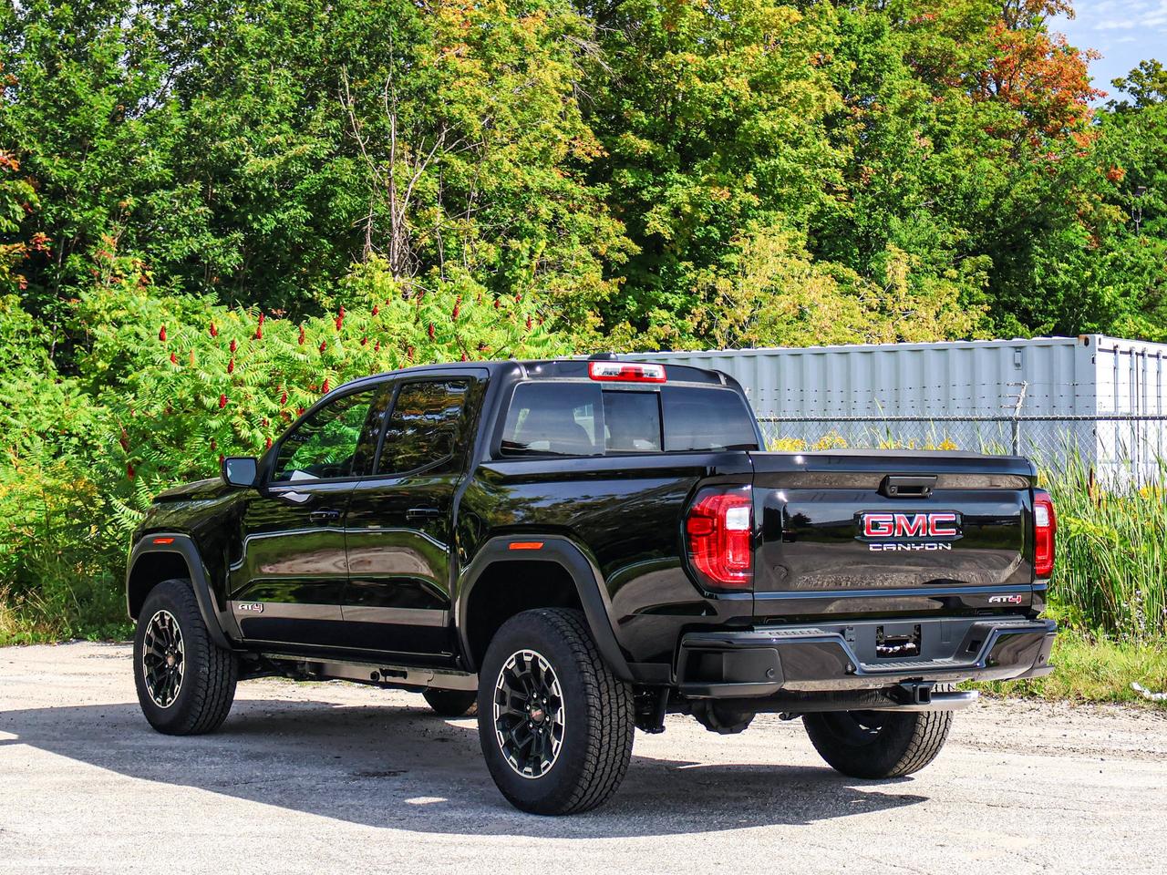 2026 GMC Canyon AT4 Photo