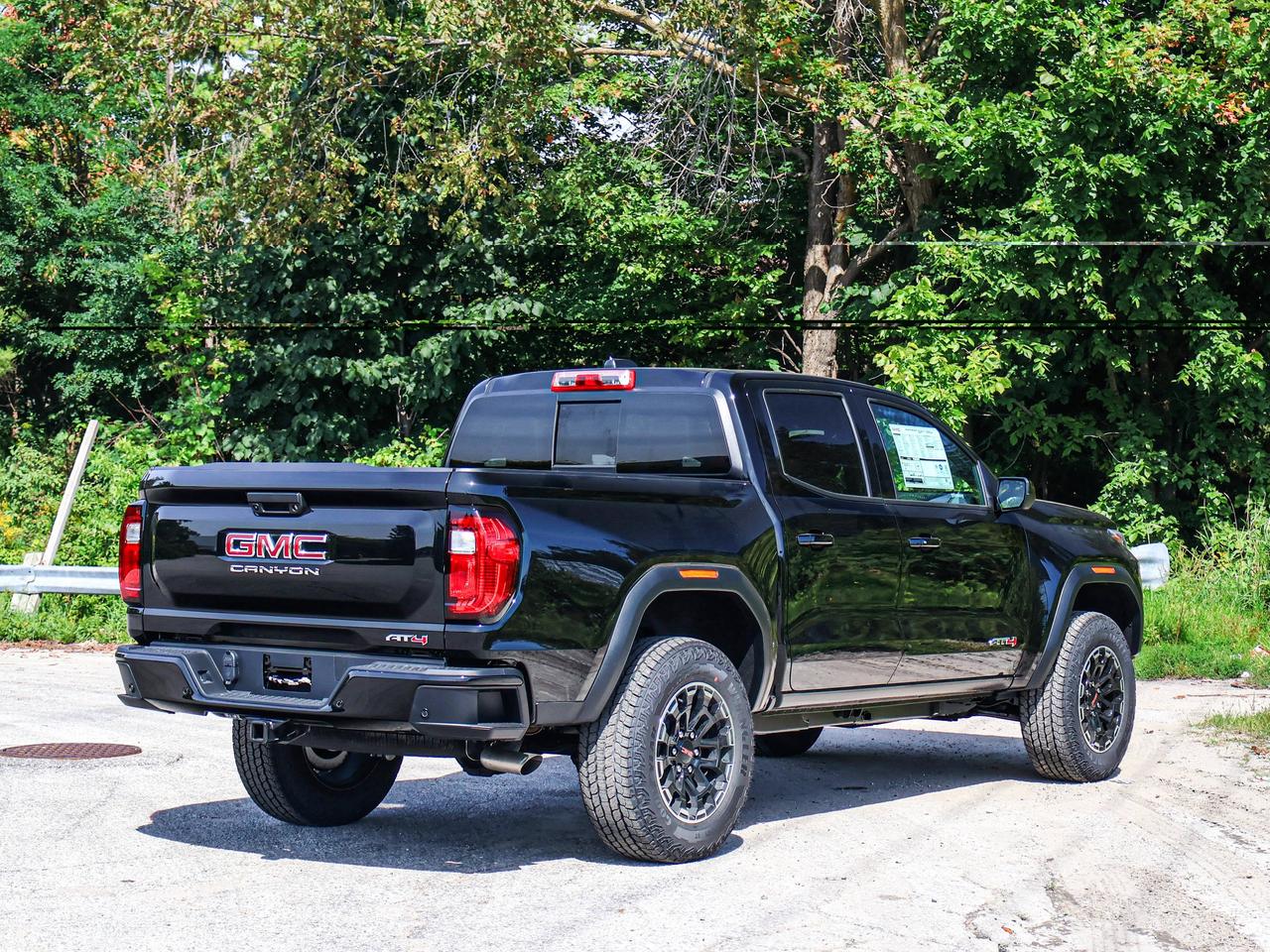 2026 GMC Canyon AT4 Photo