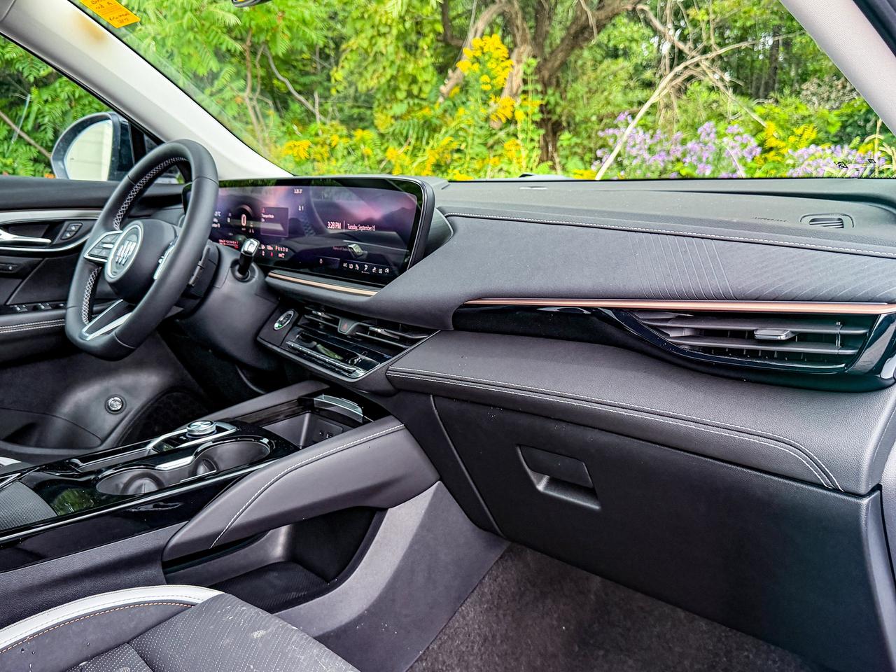 2026 Buick Envision SPORT TOURING Photo