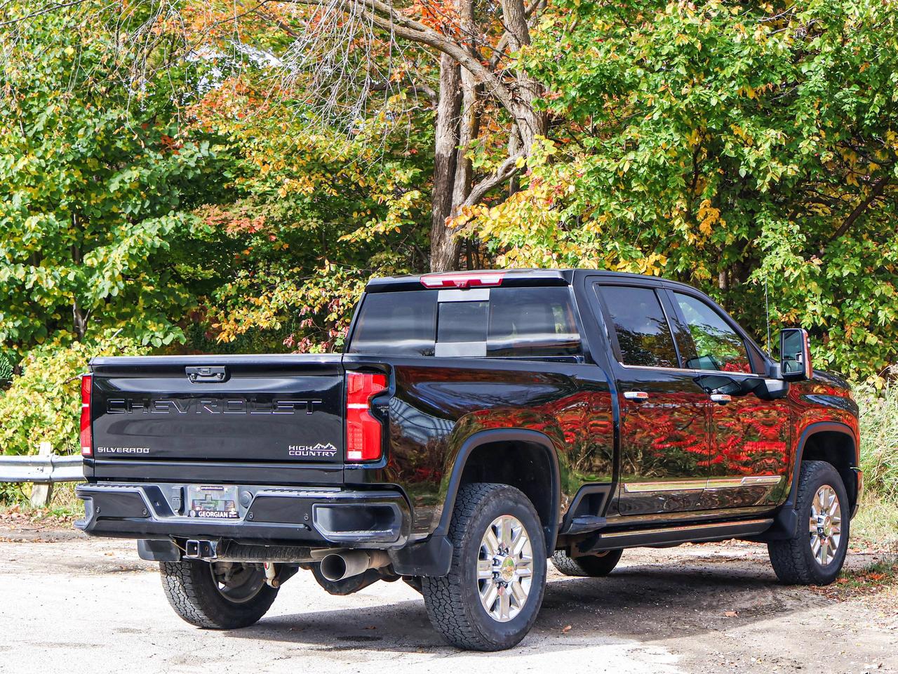 2025 Chevrolet SILVERADO 2500HD High Country Photo