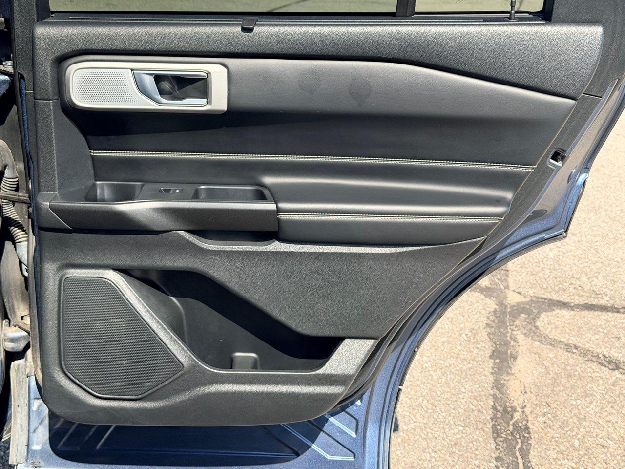 2020 Ford Explorer ST 4WD Photo
