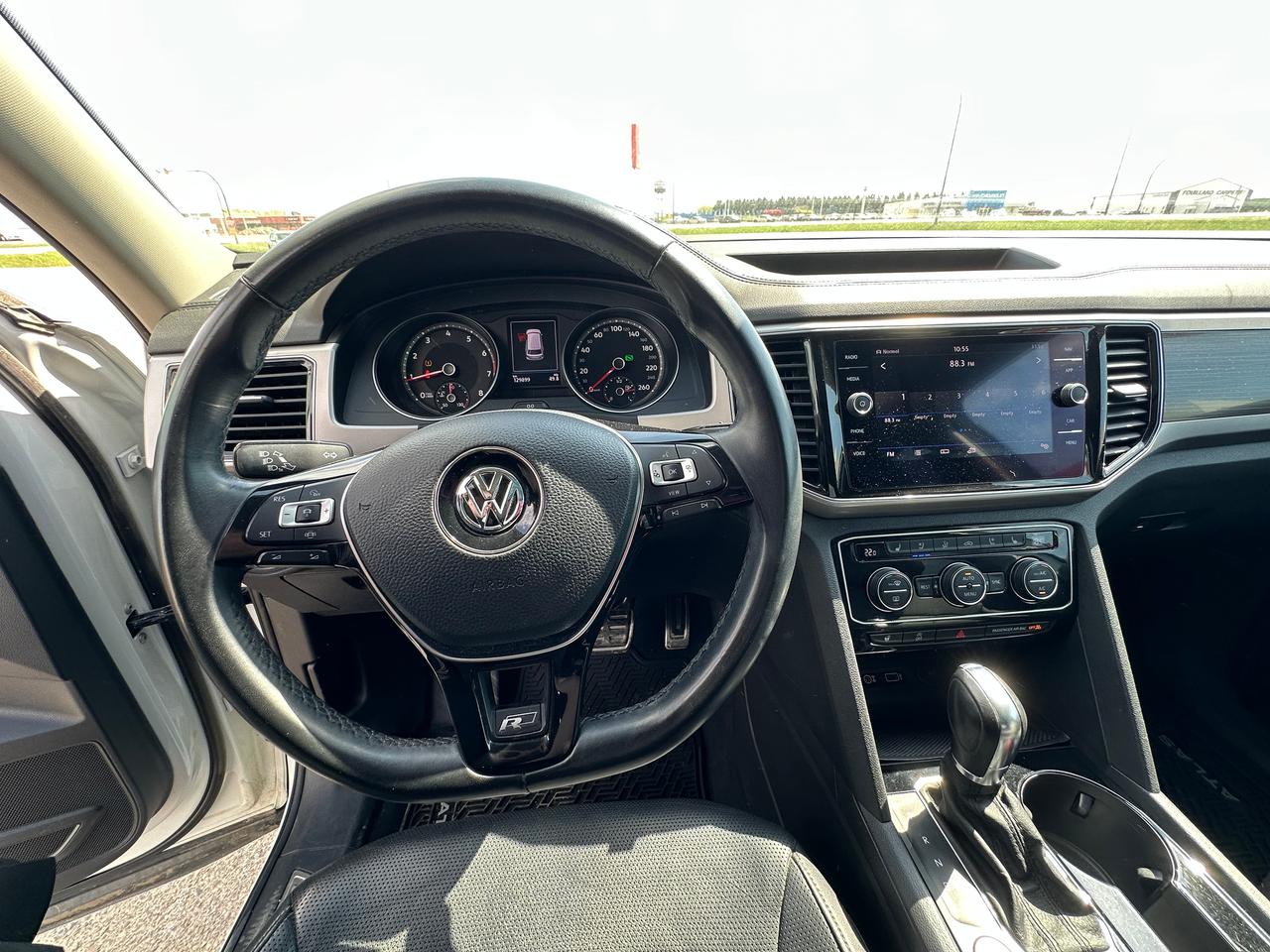 2019 Volkswagen Atlas HIGHLINE Photo