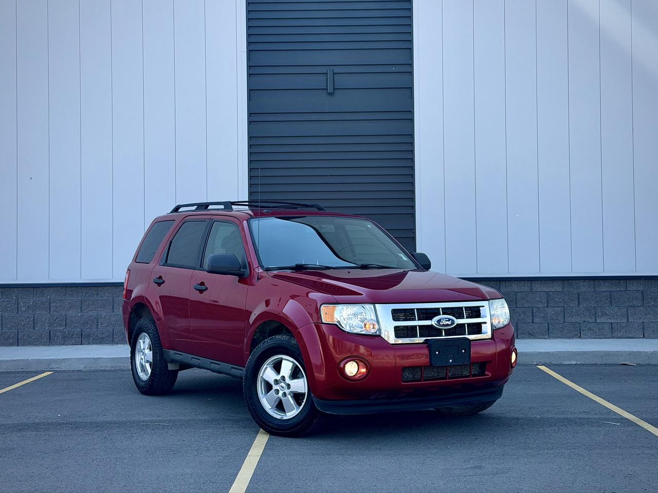 2009 Ford Escape XLT - Photo #1