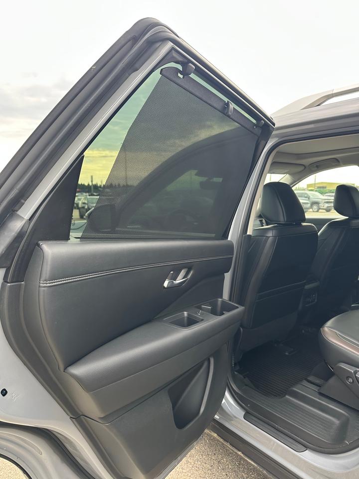 2023 Nissan Pathfinder Platinum Photo