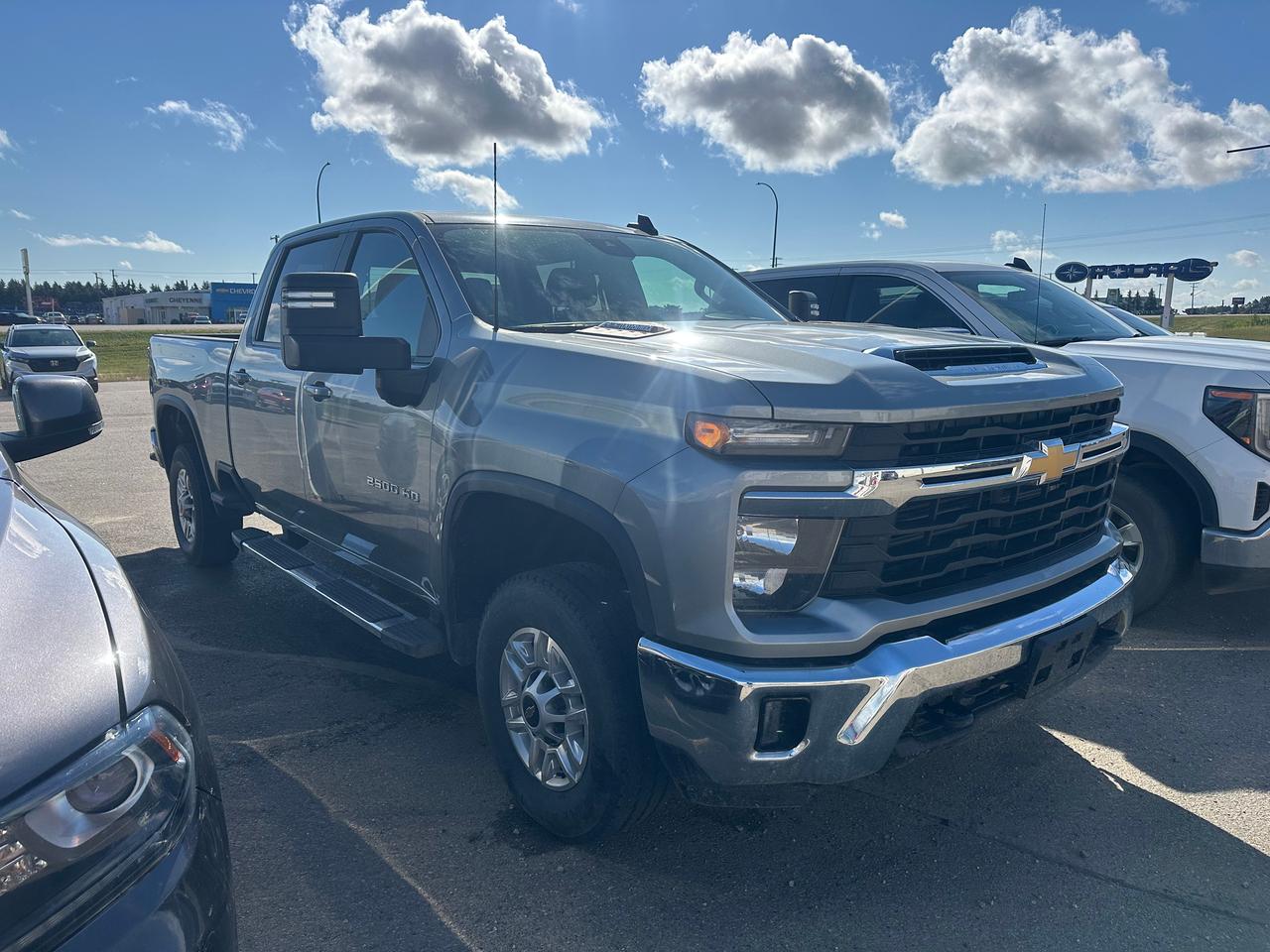 2025 Chevrolet Silverado 2500 LT Photo