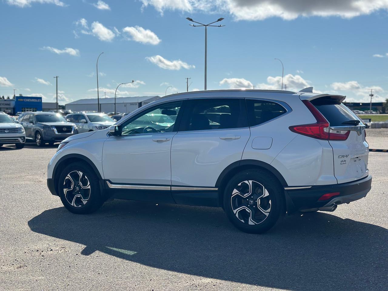 2019 Honda CR-V Touring AWD Photo