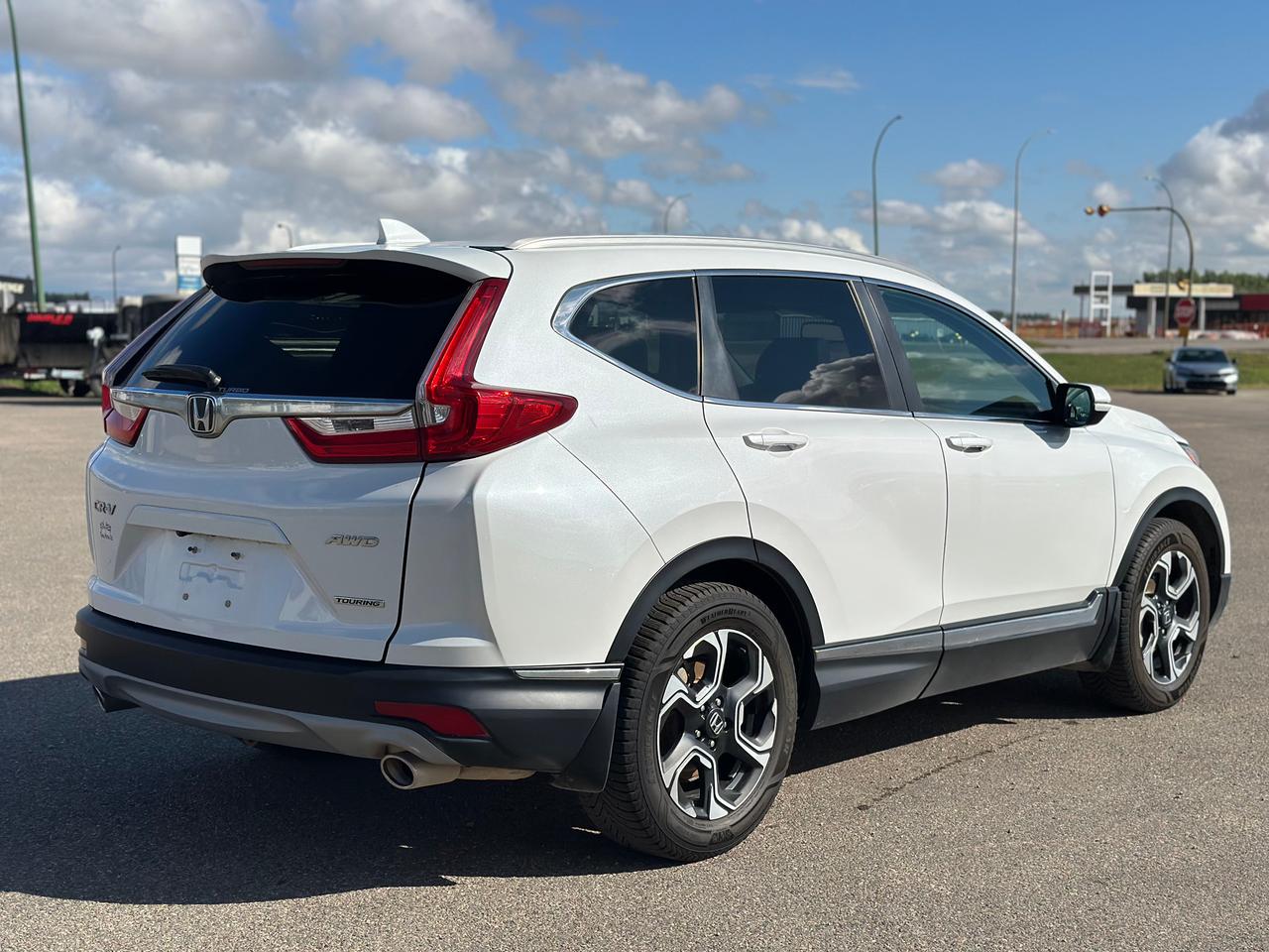 2019 Honda CR-V Touring AWD Photo