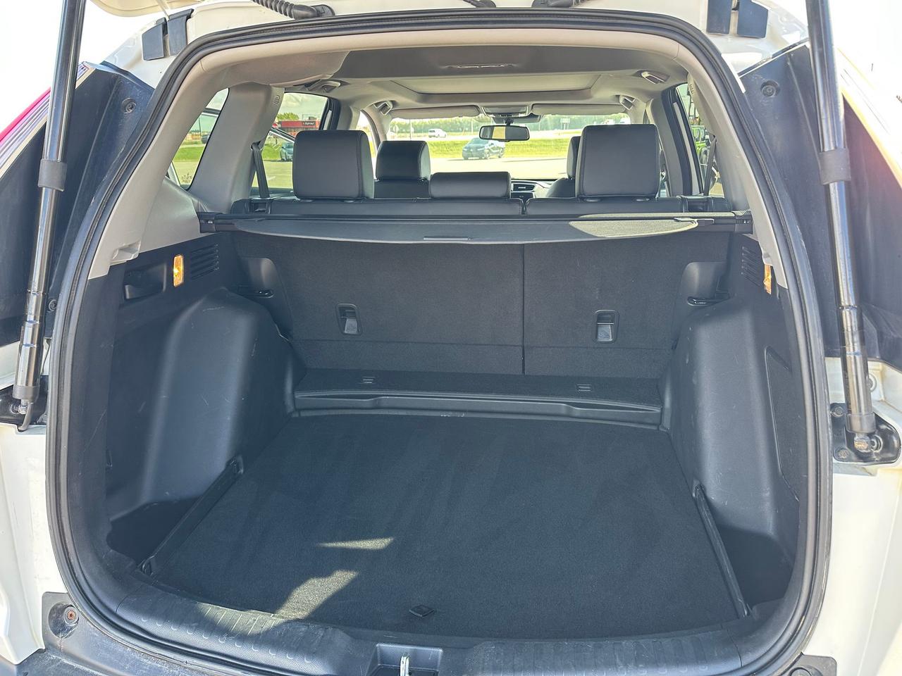 2019 Honda CR-V Touring AWD Photo