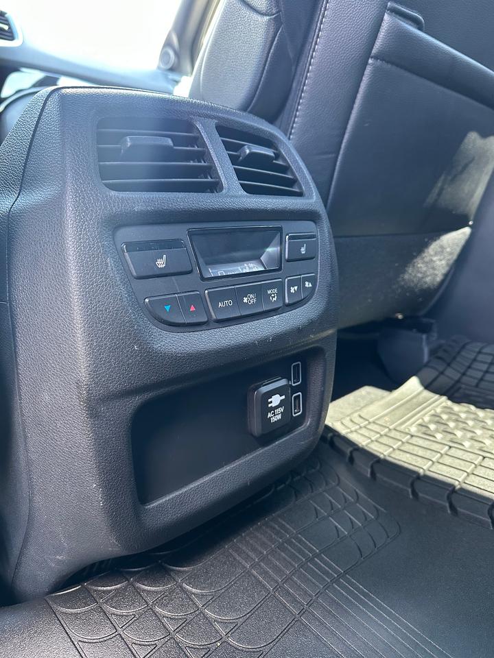 2019 Honda Passport Touring AWD Photo