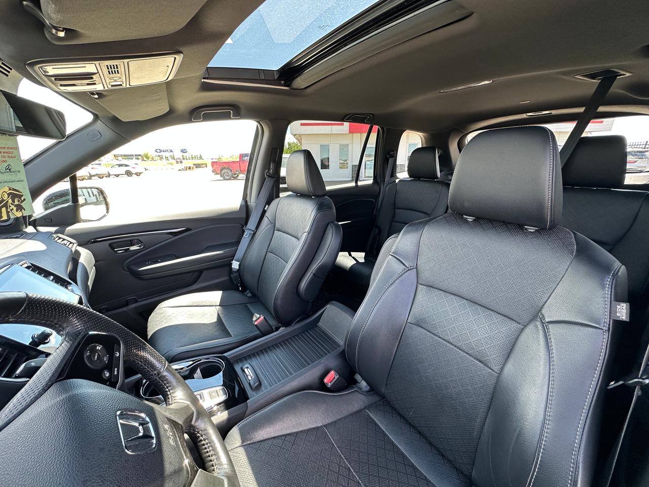 2019 Honda Passport Touring AWD Photo