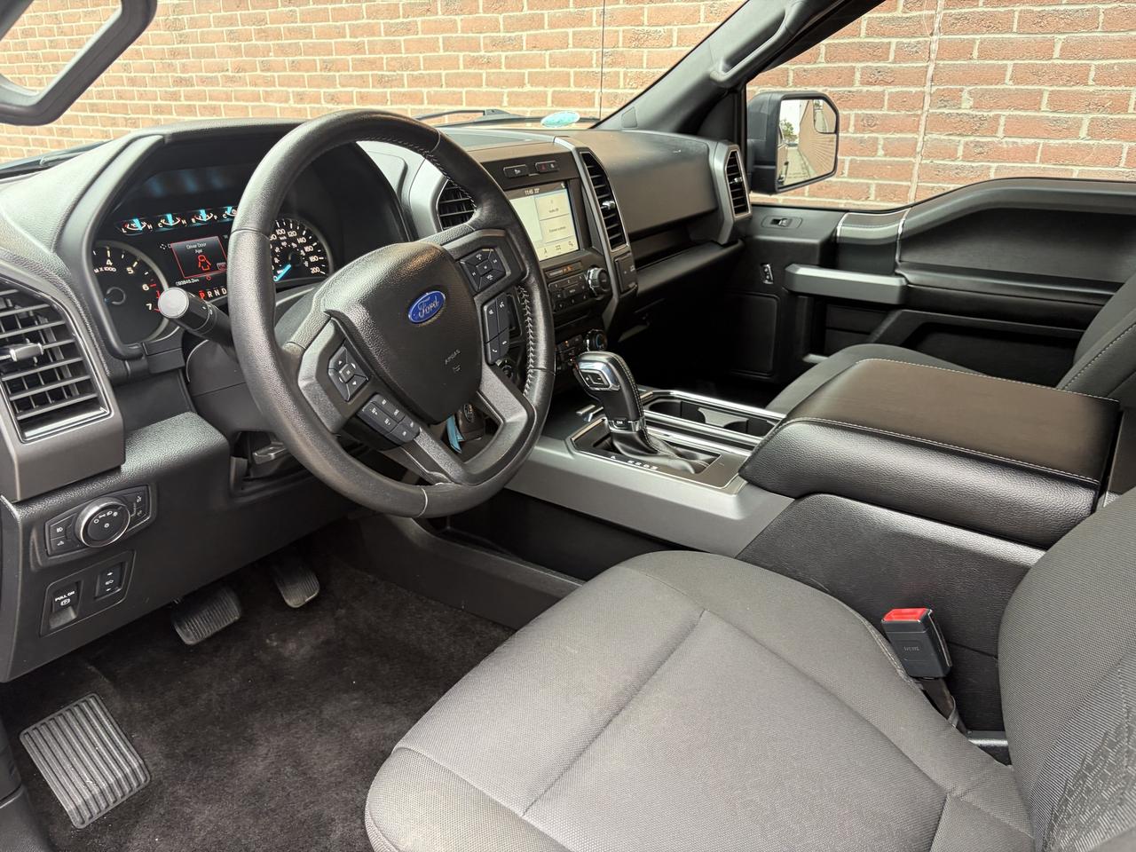 2018 Ford F-150 XLT, SPORT, 5.0L COYOTE Photo