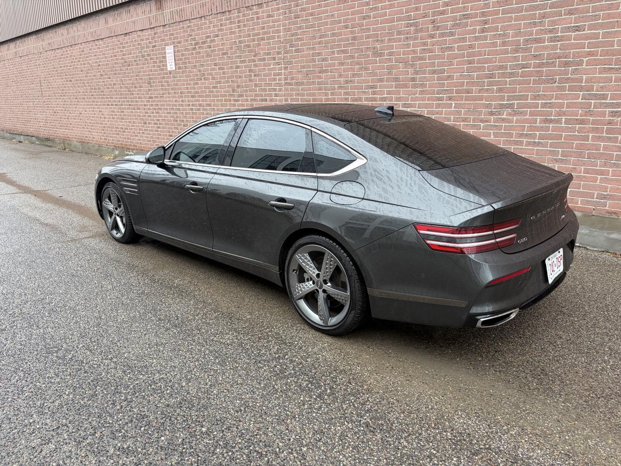 2022 Genesis G80 3.5T Sport, 4WD, LOW KMS. Photo3