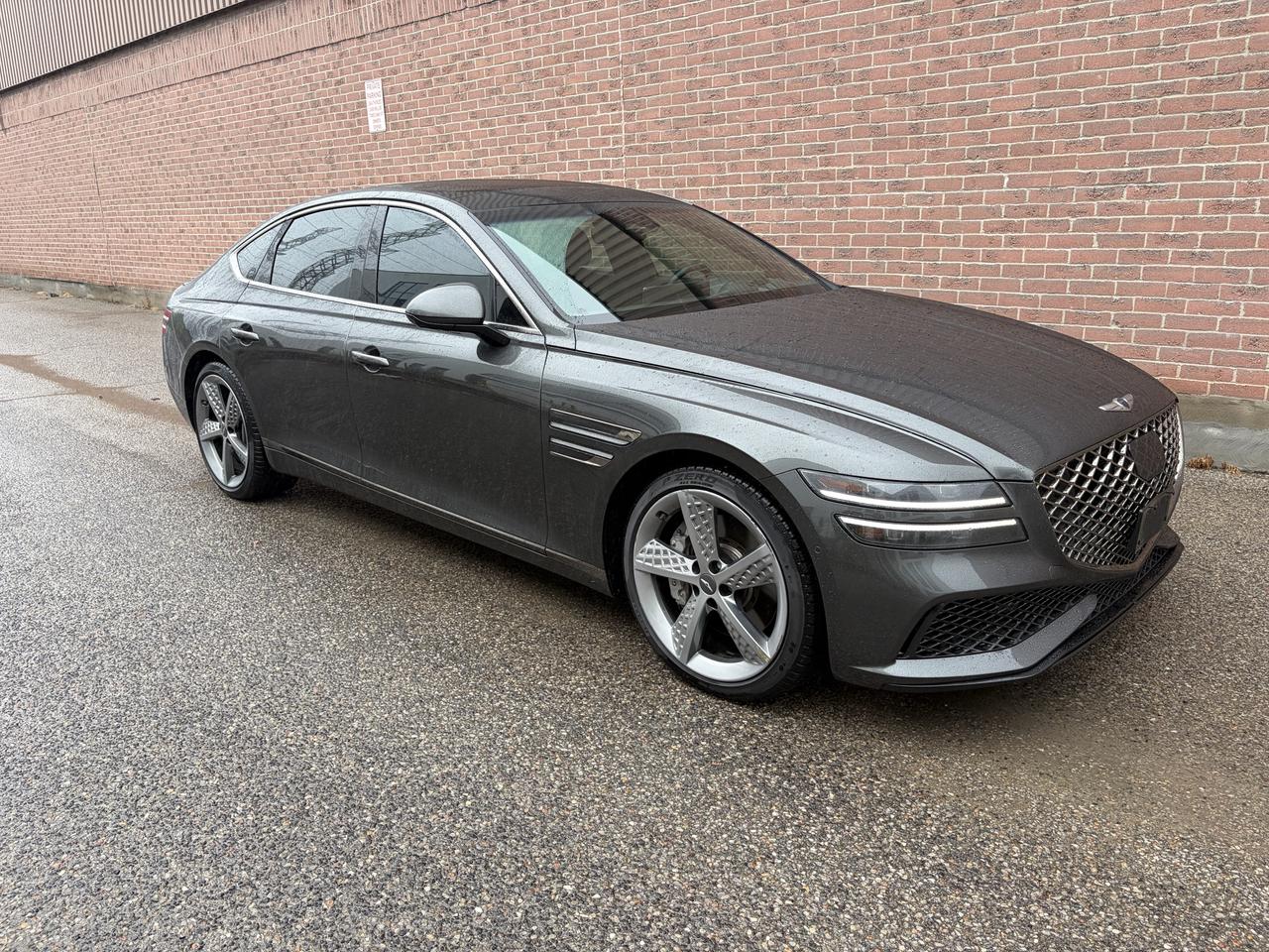 2022 Genesis G80 3.5T Sport, 4WD, LOW KMS. Photo