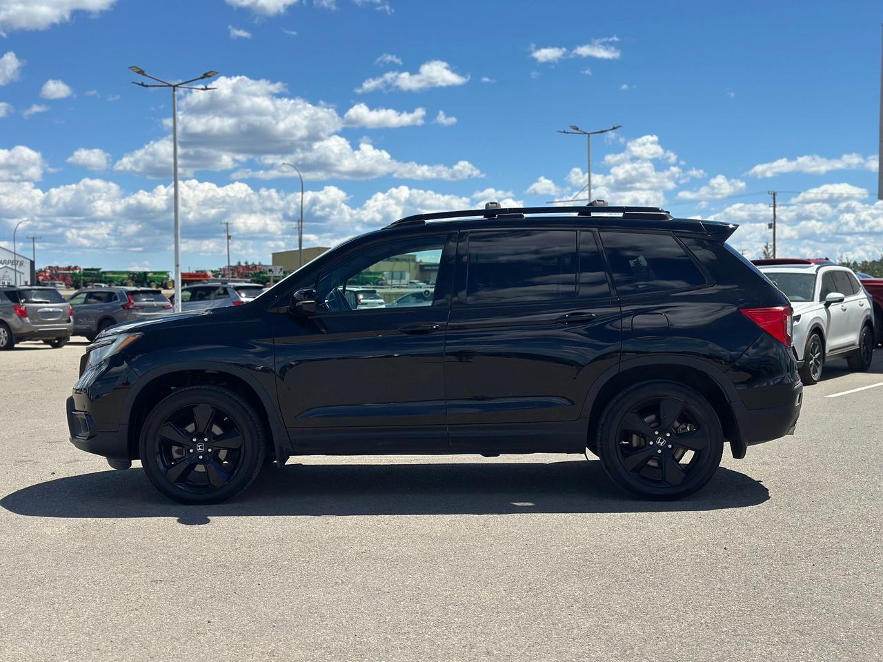 2019 Honda Passport Touring AWD Photo